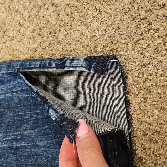 Denizen from Levi's Low Rise Deniem Jegging Crop. NWT! - Picture 4 of 6